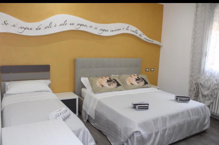 Dolce Vita Lovely Suites Cavriago Exterior foto