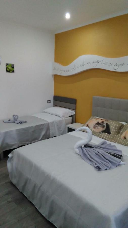 Dolce Vita Lovely Suites Cavriago Quarto foto